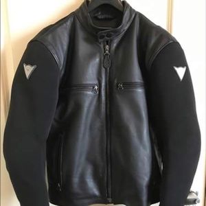 Large Men’s size 52 Dainese leather/fabric jacket